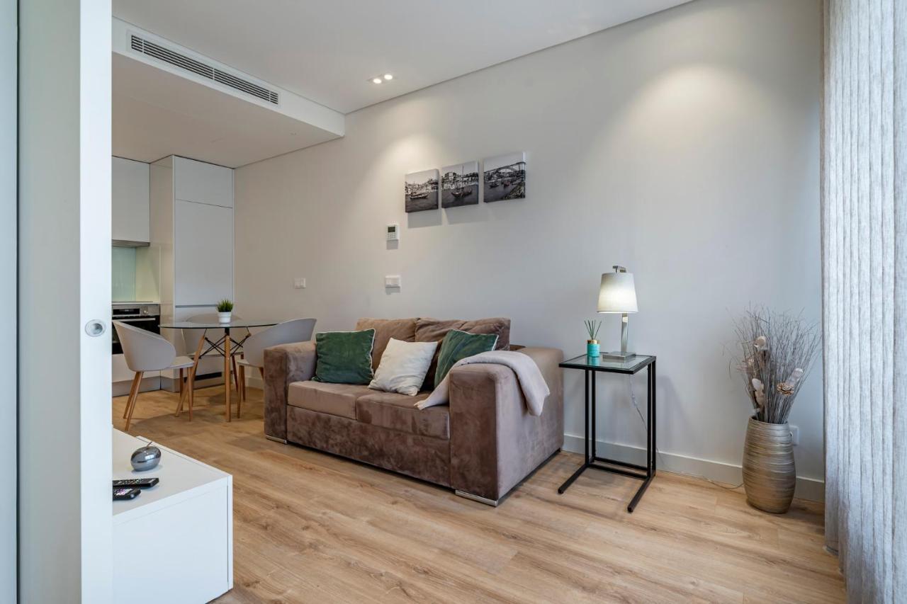 포르투 Antas Park Flat With Pool 아파트 외부 사진